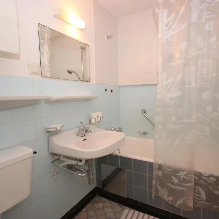 Am Birkenhain-2 By Interhome * ゼーフェルト・イン・チロル