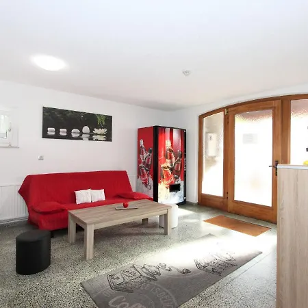Am Birkenhain-2 By Interhome Appartement